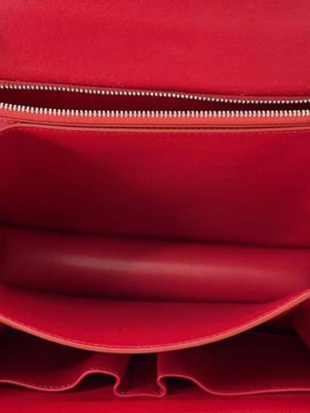 CELINE Pre-owned 2010-2025 Medium Calfskin Classic Box Crossbody Bag In Red