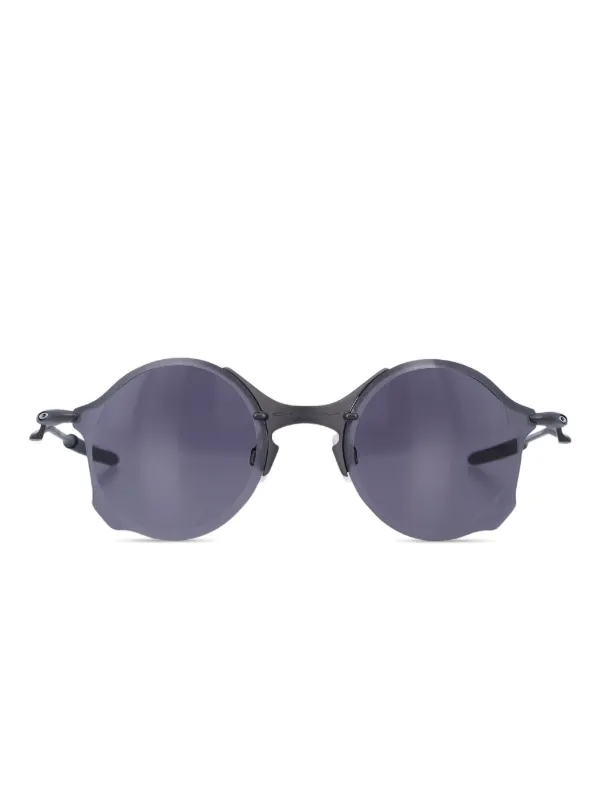 Oakley Tailend TI サングラス | グレー | FARFETCH JP