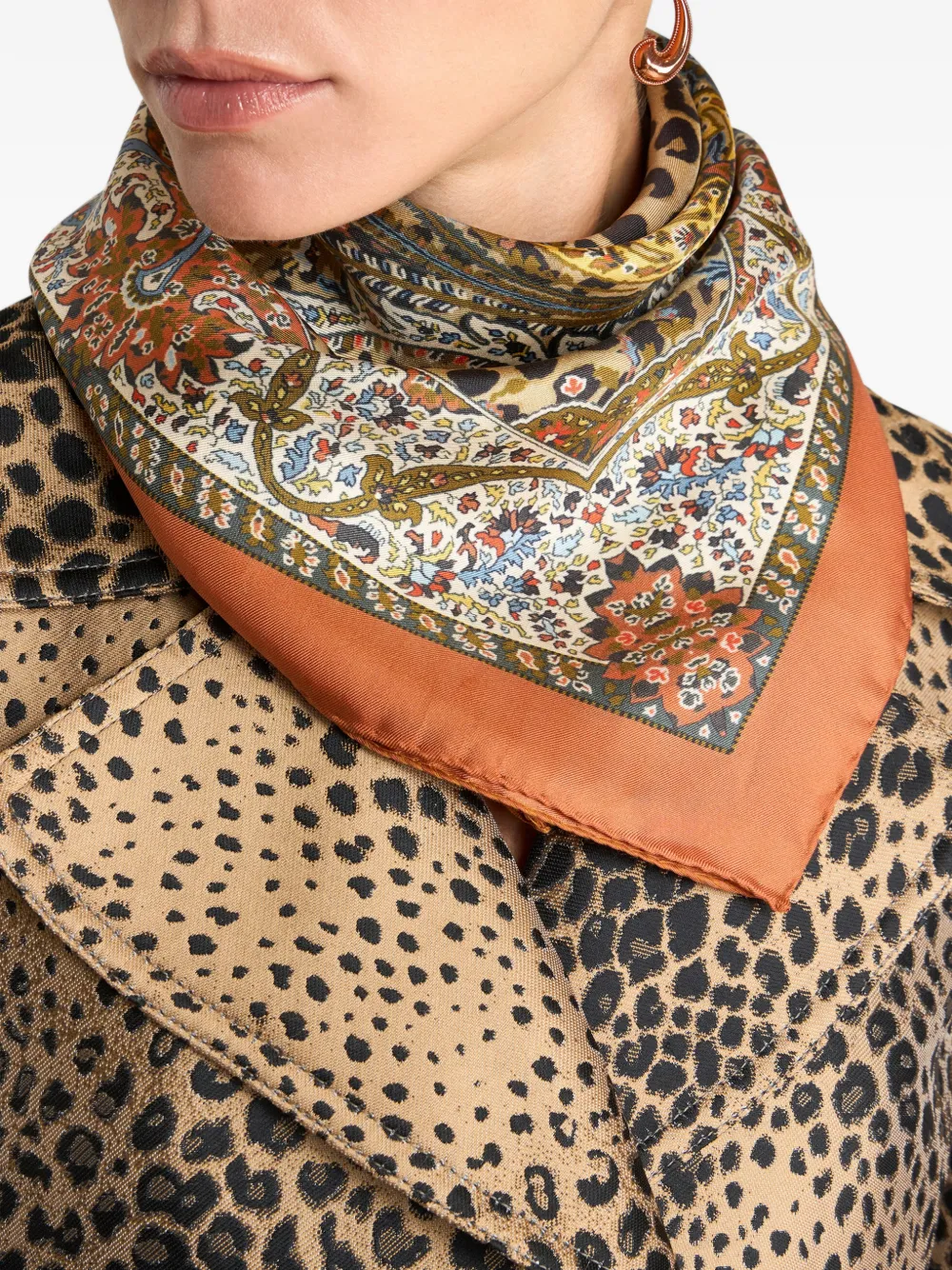 ETRO Sjaal met paisley-print Beige