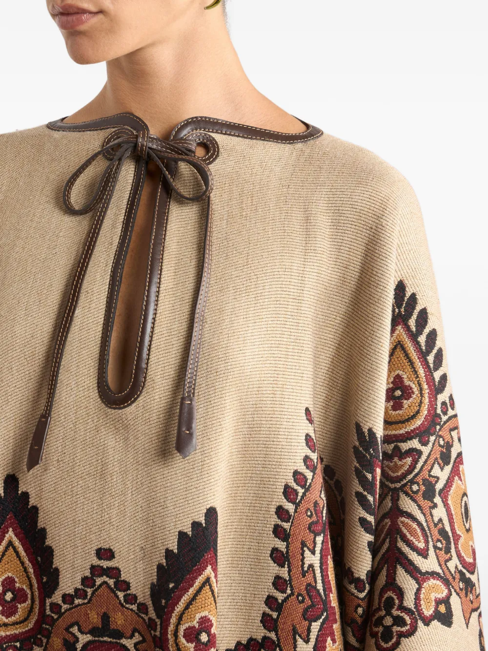 ETRO Cape van wolblend met jacquard en paisley- en bloemen-patroon Beige