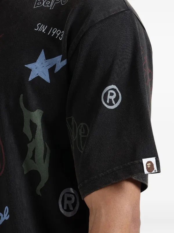 A BATHING APE WORLD GONE MAD Tシャツ S A BATHING APE® Camiseta World Gone Mad Com Estampa | Preto