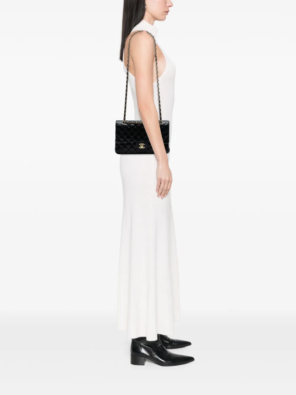 CHANEL Pre-owned 2011 Medium Classic Lambskin Double Flap Shoulder Bag In Black