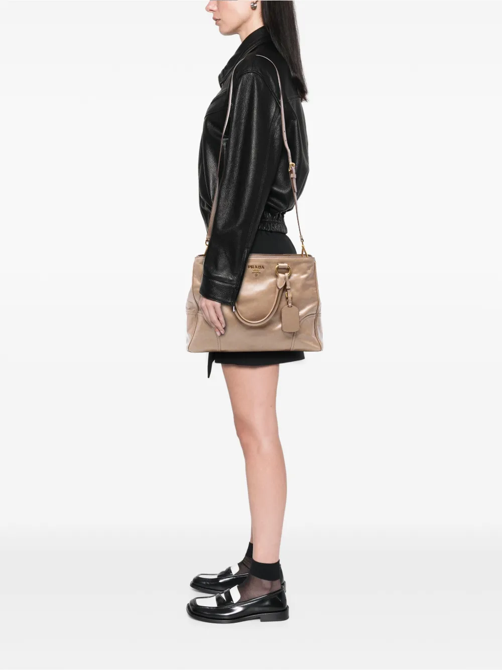 Prada Pre-Owned 2000-2025 Vitello Shine Open Convertible Tote satchel | Pre-Owned | Image 2