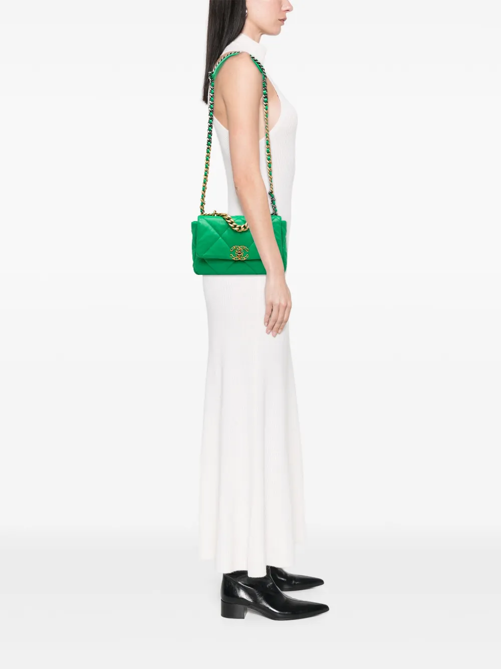 Pre-owned Chanel 2020 Medium Lambskin 19 Flap Satchel In Green