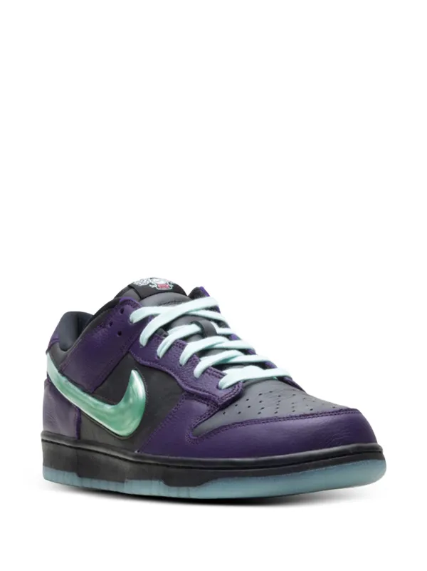 Nike Low-Top Sneakers in Purple, Olive & Coral Sneakers Nike Dunk Low Retro SE  main image 2