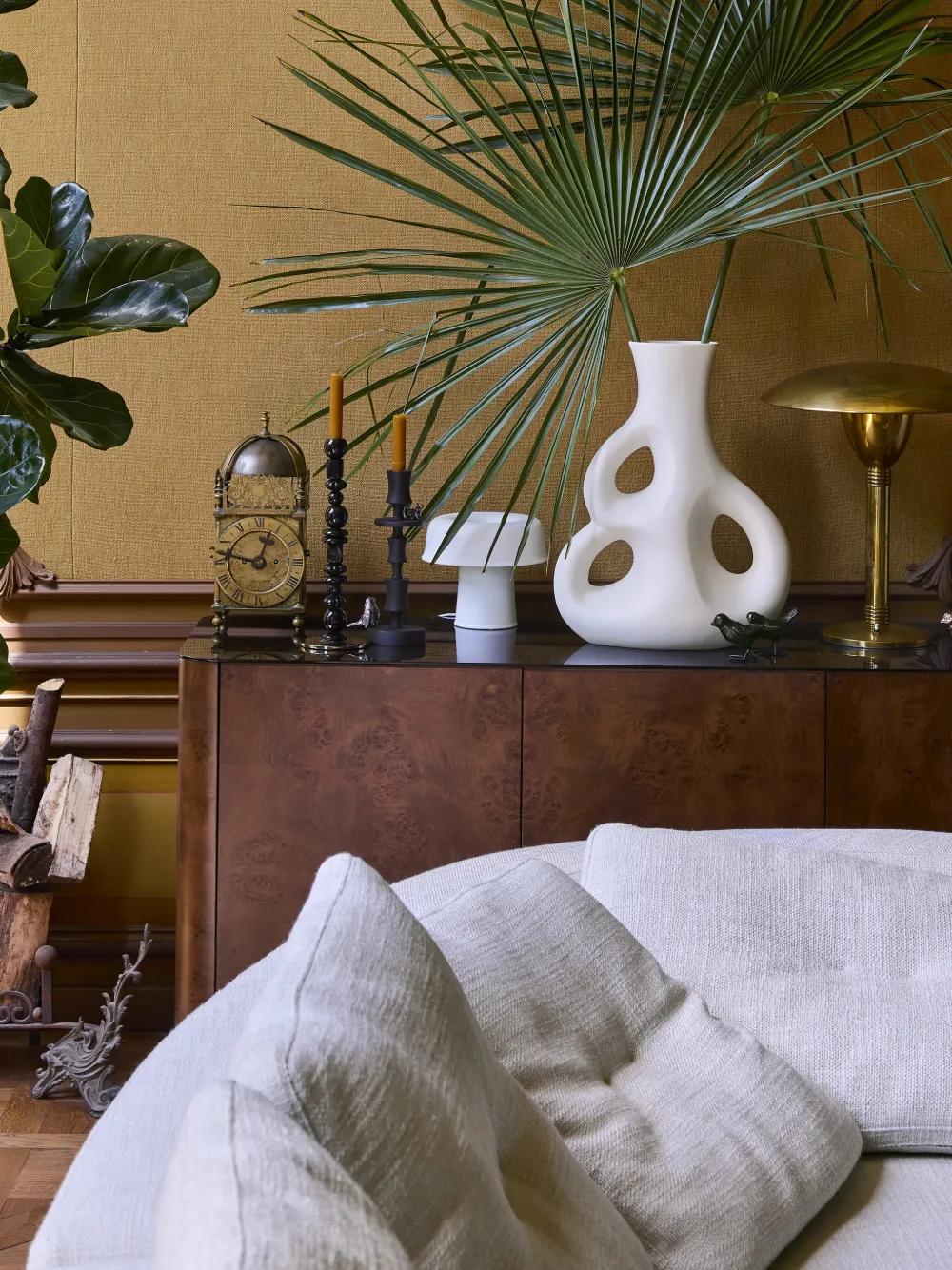 Polspotten Three Ears Vase (21cm X 9cm) In White