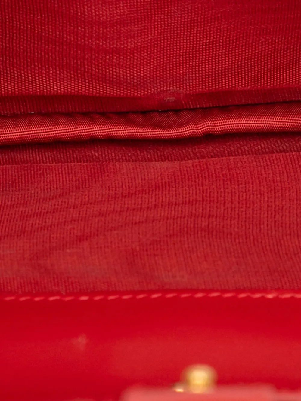 Pre-owned Ferragamo 2020-2025 Studded Leather Vara Bow Wallet On Chain Crossbody Bag In Red