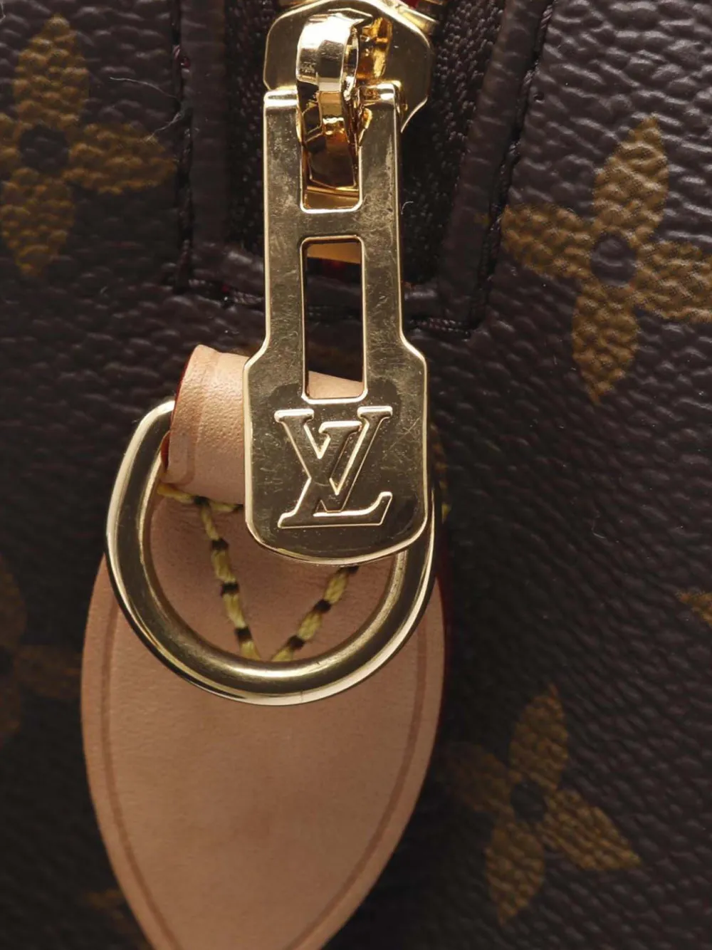 Louis Vuitton Pre-Owned 2021-2025 Monogram Speedy Bandouliere 20 satchel | Pre-Owned | Image 2