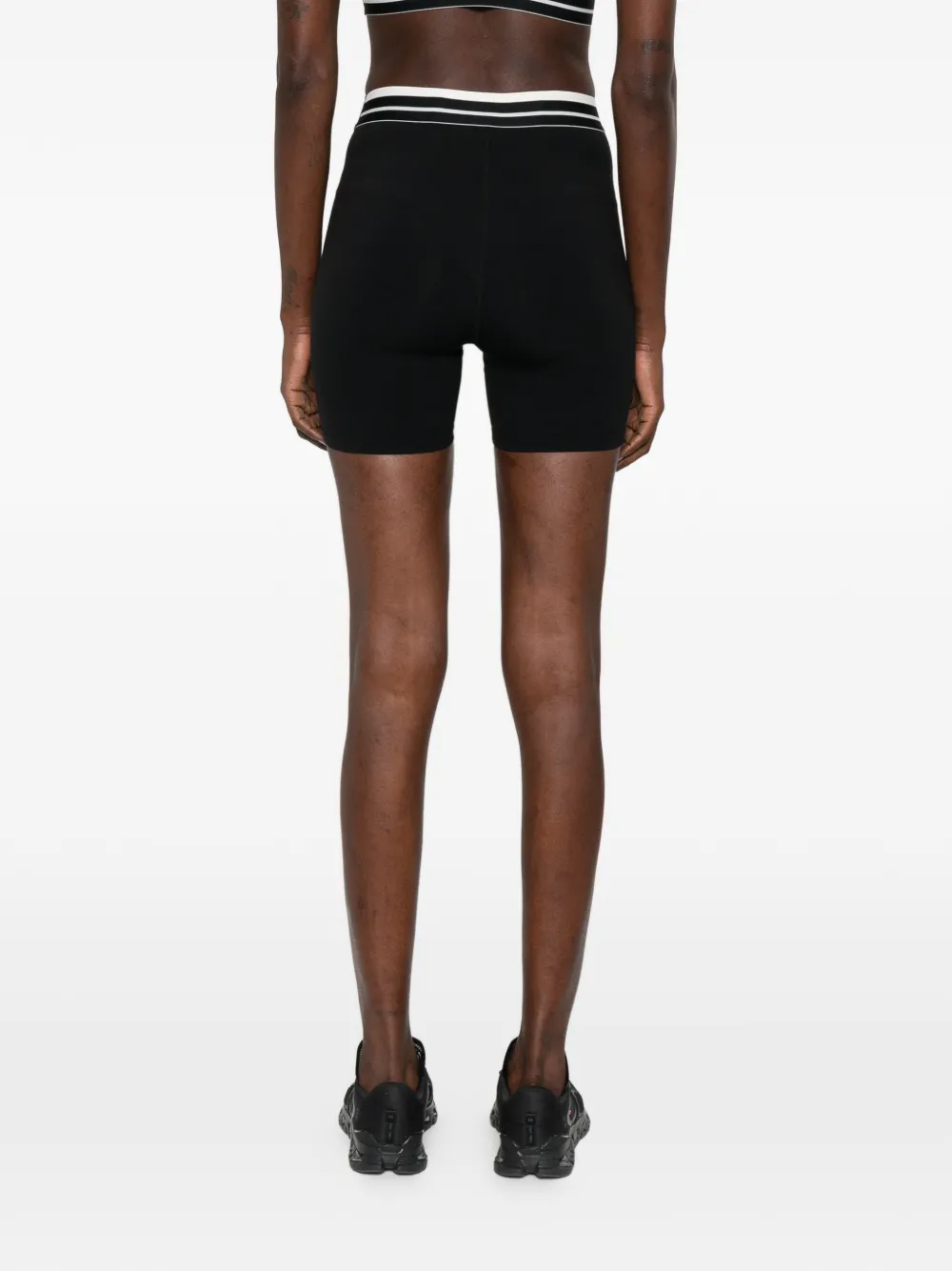 P.E Nation Avant gestreepte shorts Zwart