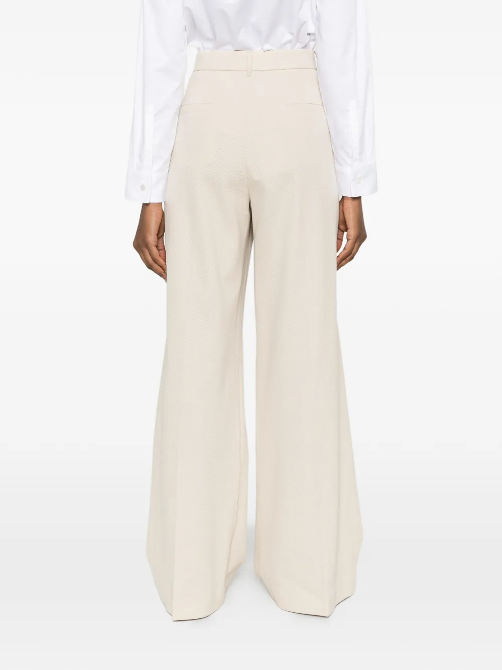 Max Mara Broek met wijde pijpen en textuur Beige