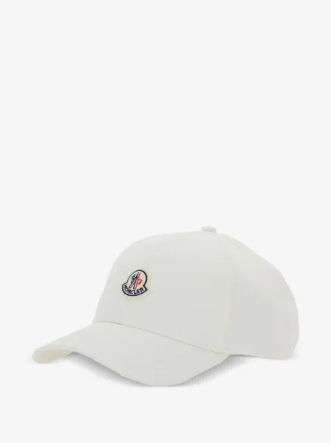 Moncler gorra con parche del logo