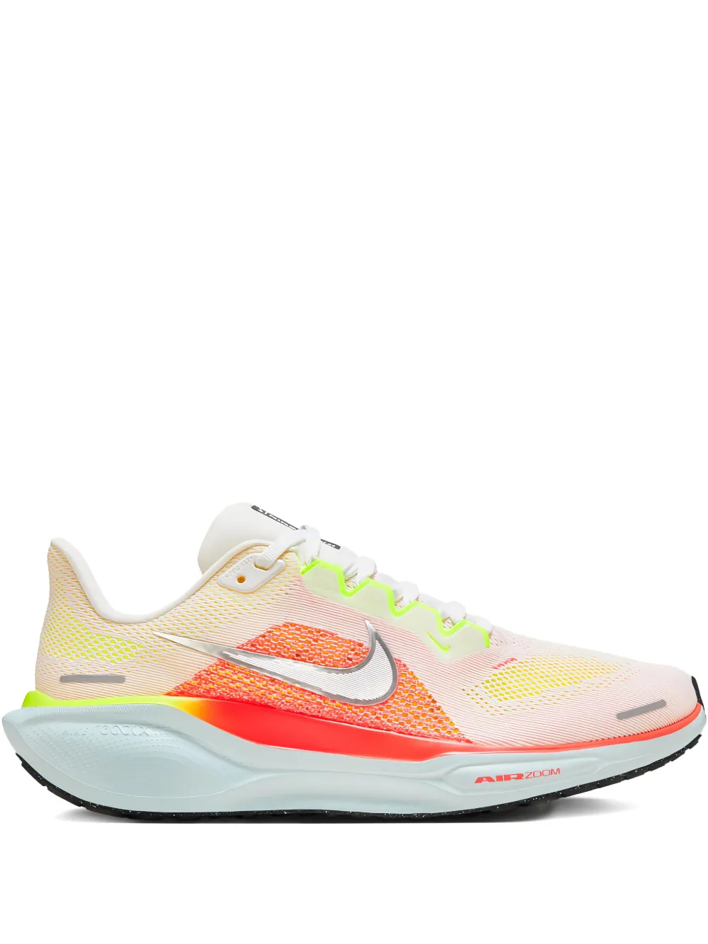 Nike Pegasus 41 air zoom trainers Beige