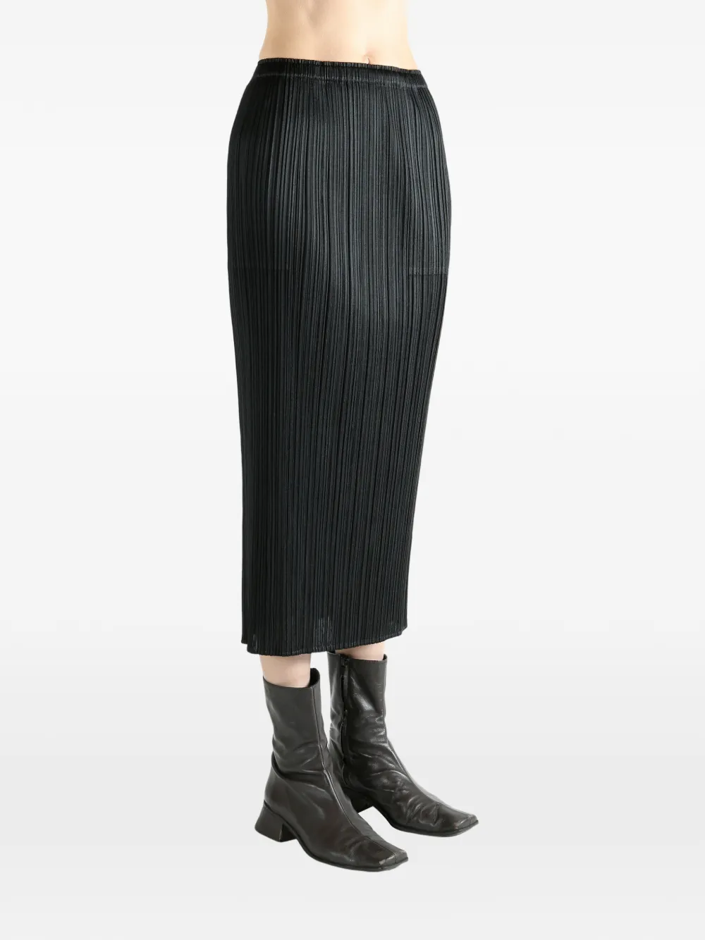 Issey Miyake Pleated Midi Skirt In Black