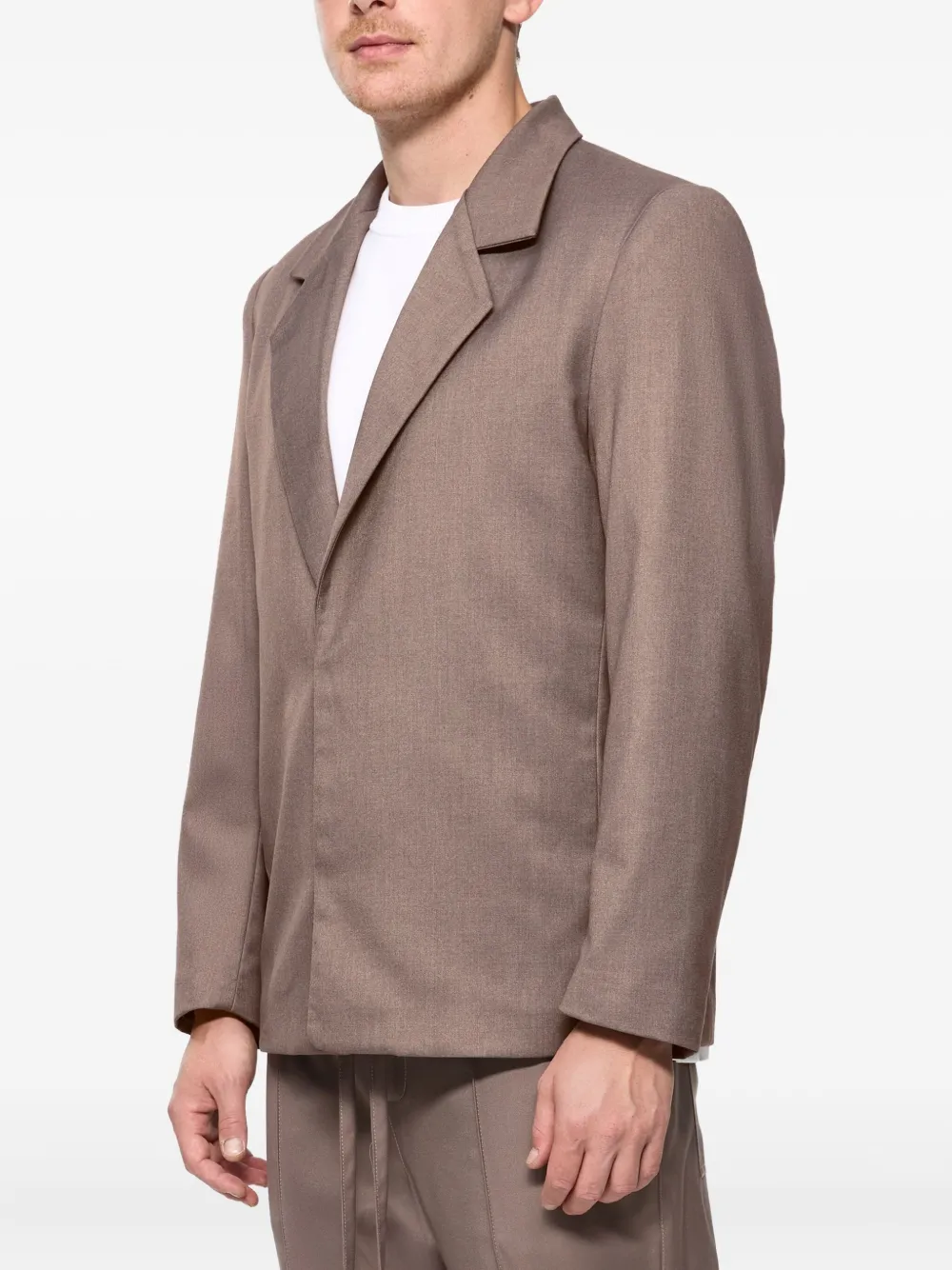 Hamza Thom Collared Long-sleeve Blazer In Brown