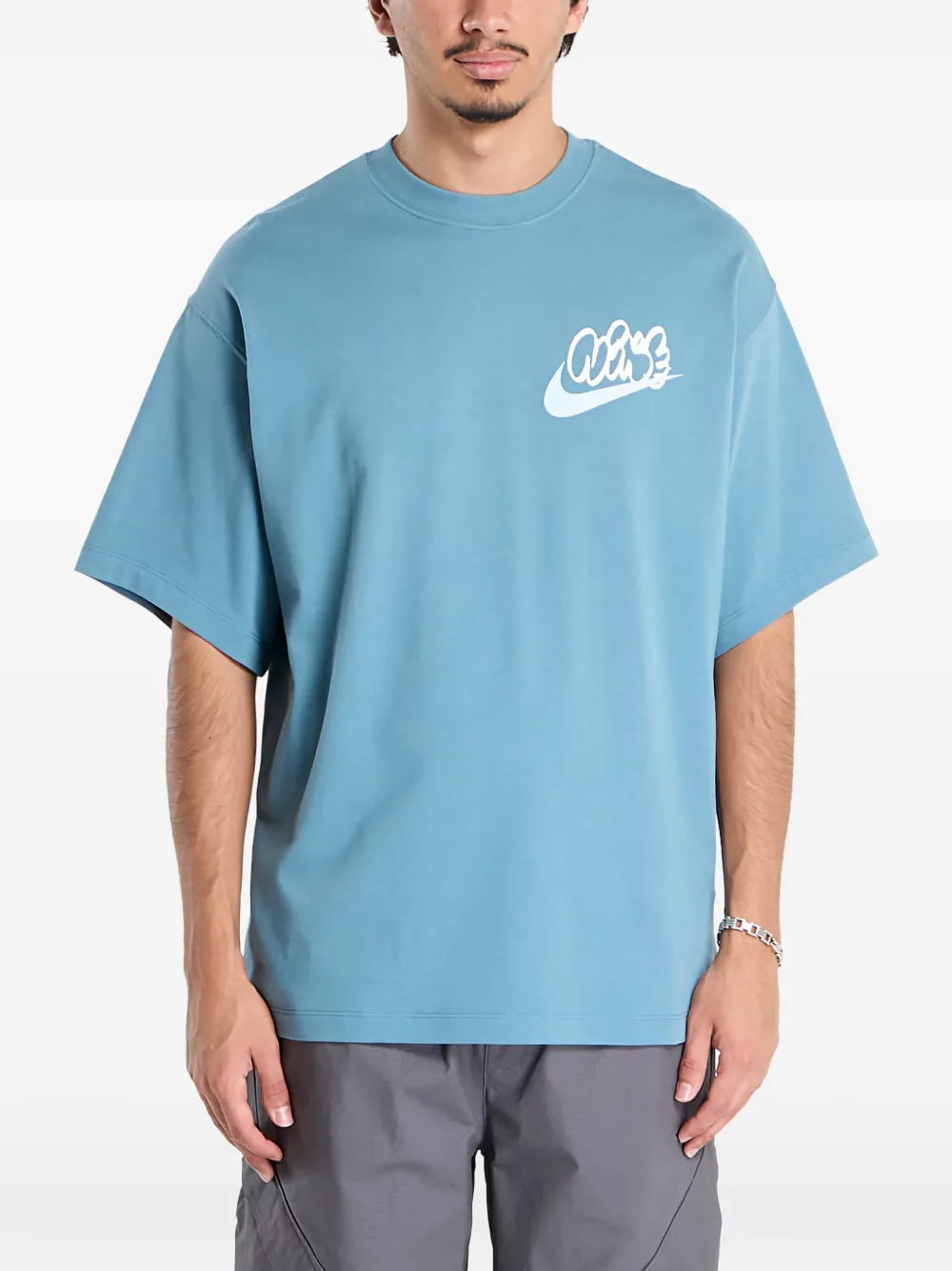 Nike Swoosh Logo T-shirt In Blue