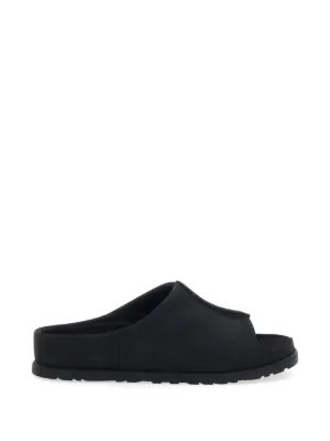 UGG Classic Slippers | Black | FARFETCH RO