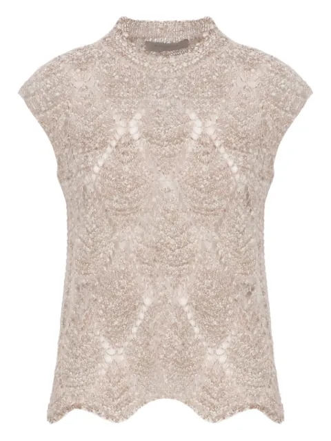 D.Exterior chaleco con detalle de perforaciones