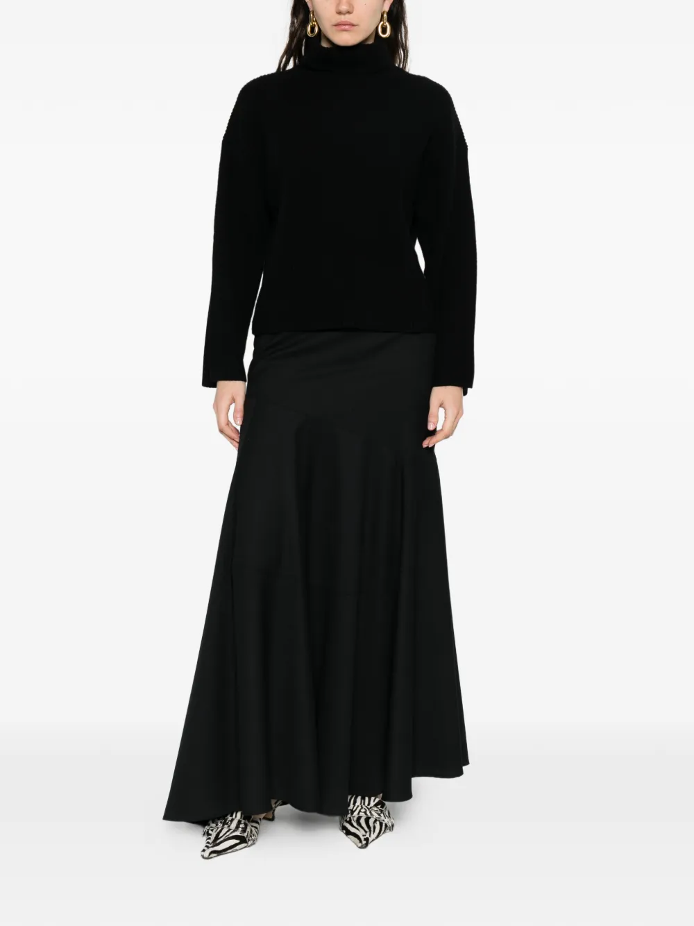  Ivory Paris Turtle-neck Sweater - Black 