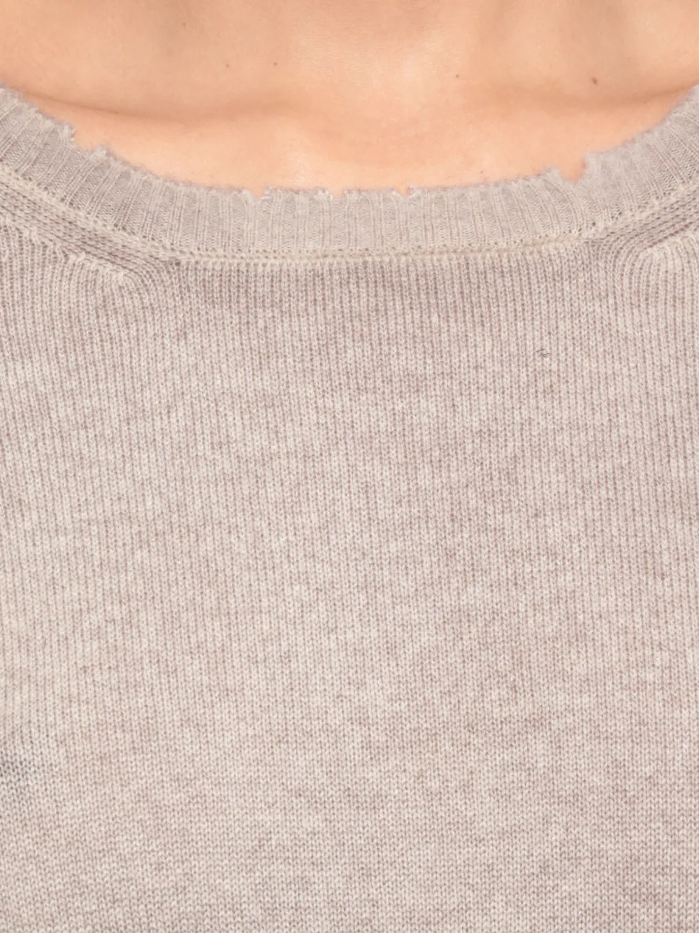 Avant Toi Geribbelde trui met ronde hals Beige