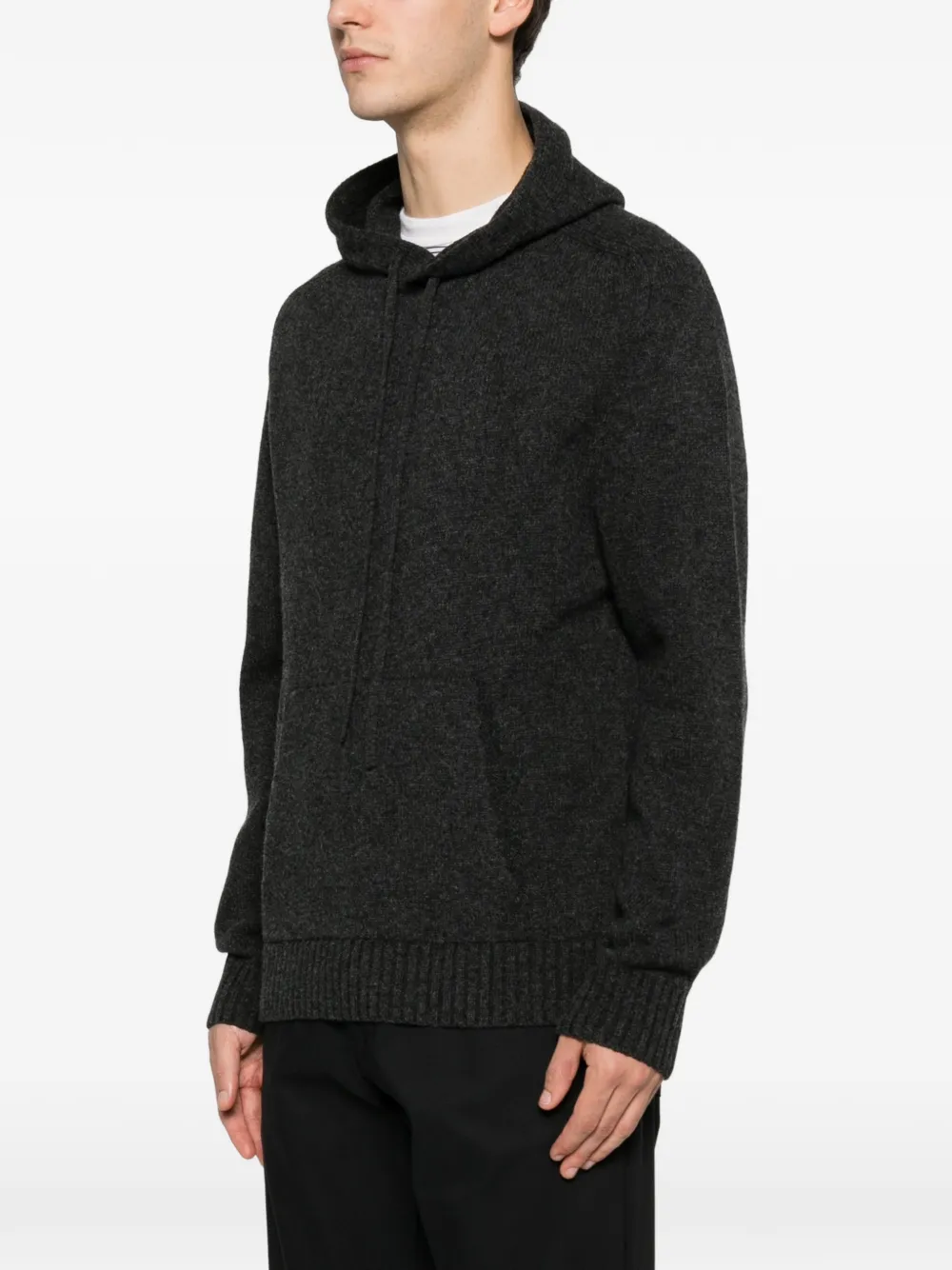 Hōsio Pouch-pocket Hoodie In Black