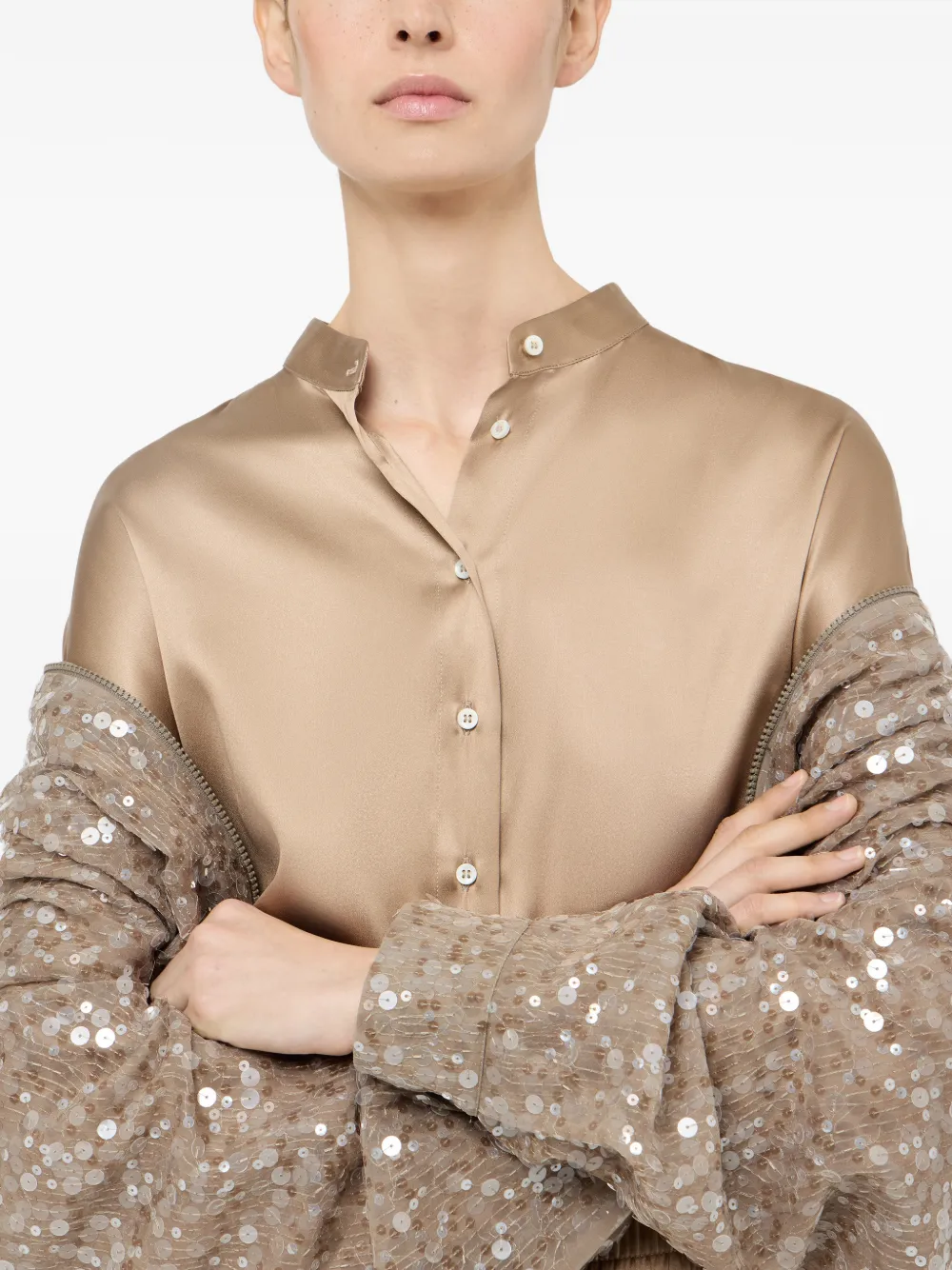 Brunello Cucinelli Satijnen blouse met monili-detail Beige