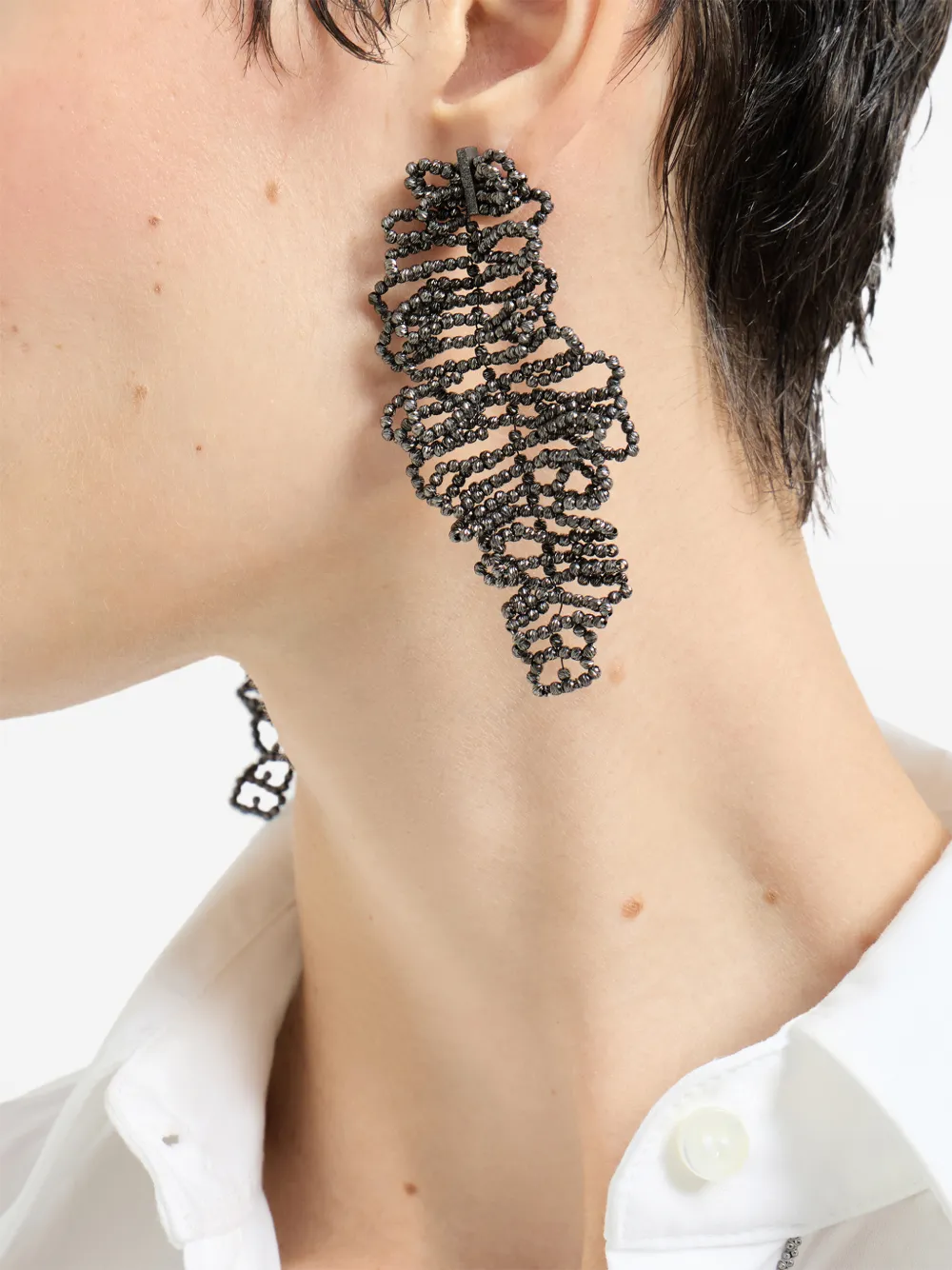 Brunello Cucinelli sculptured-design earrings | Image 2