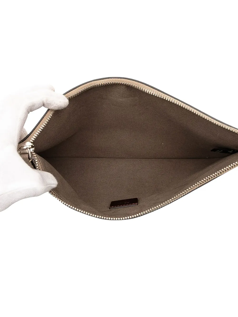 Pre-owned Fendi 2010-2025 Sue Tilley Leather Banana Zip Clutch Bag