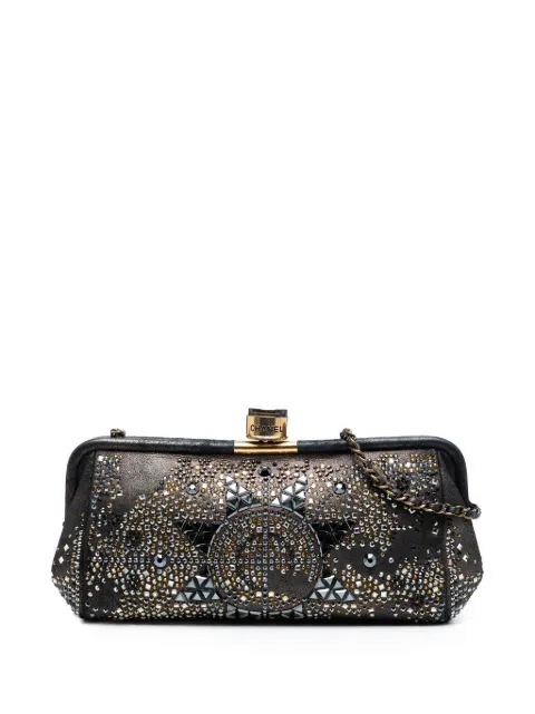CHANEL Pre-Owned 2016-2017 CC Glitter Lambskin Studded Frame Clutch on Chain crossbody bag
