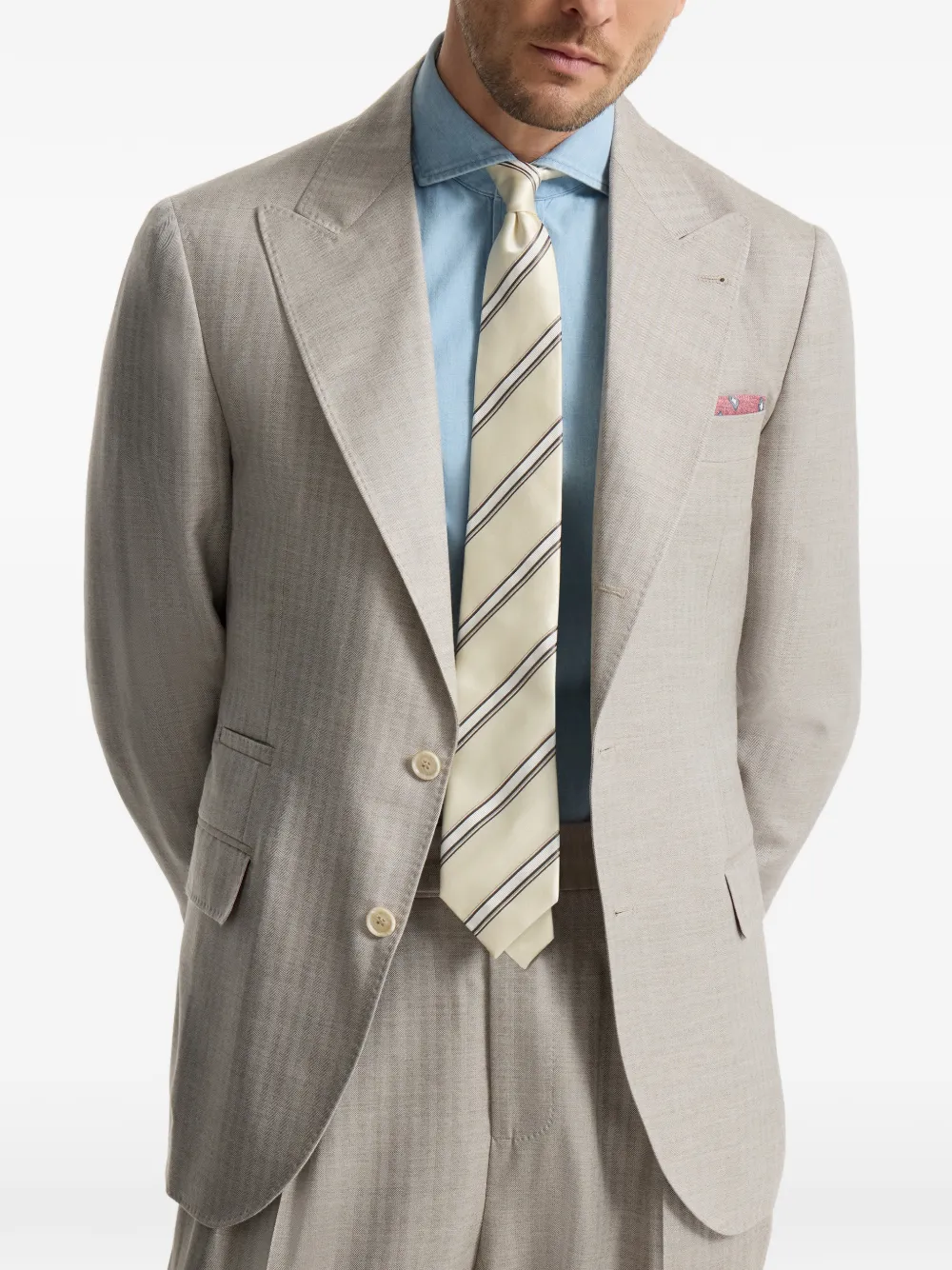 Brunello Cucinelli Gedeconstrueerde blazer van kasjmier en zijde met chevron-streep en puntige revers Grijs