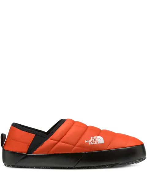 The North Face logo-print quilted mules
