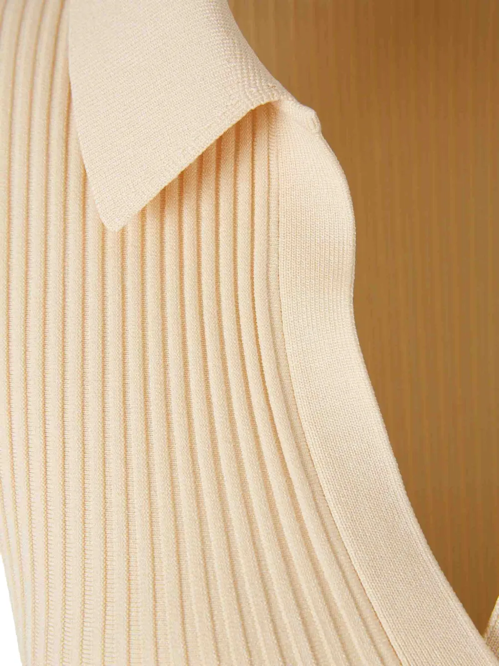 SIMKHAI Geplooide jurk met kraag Beige