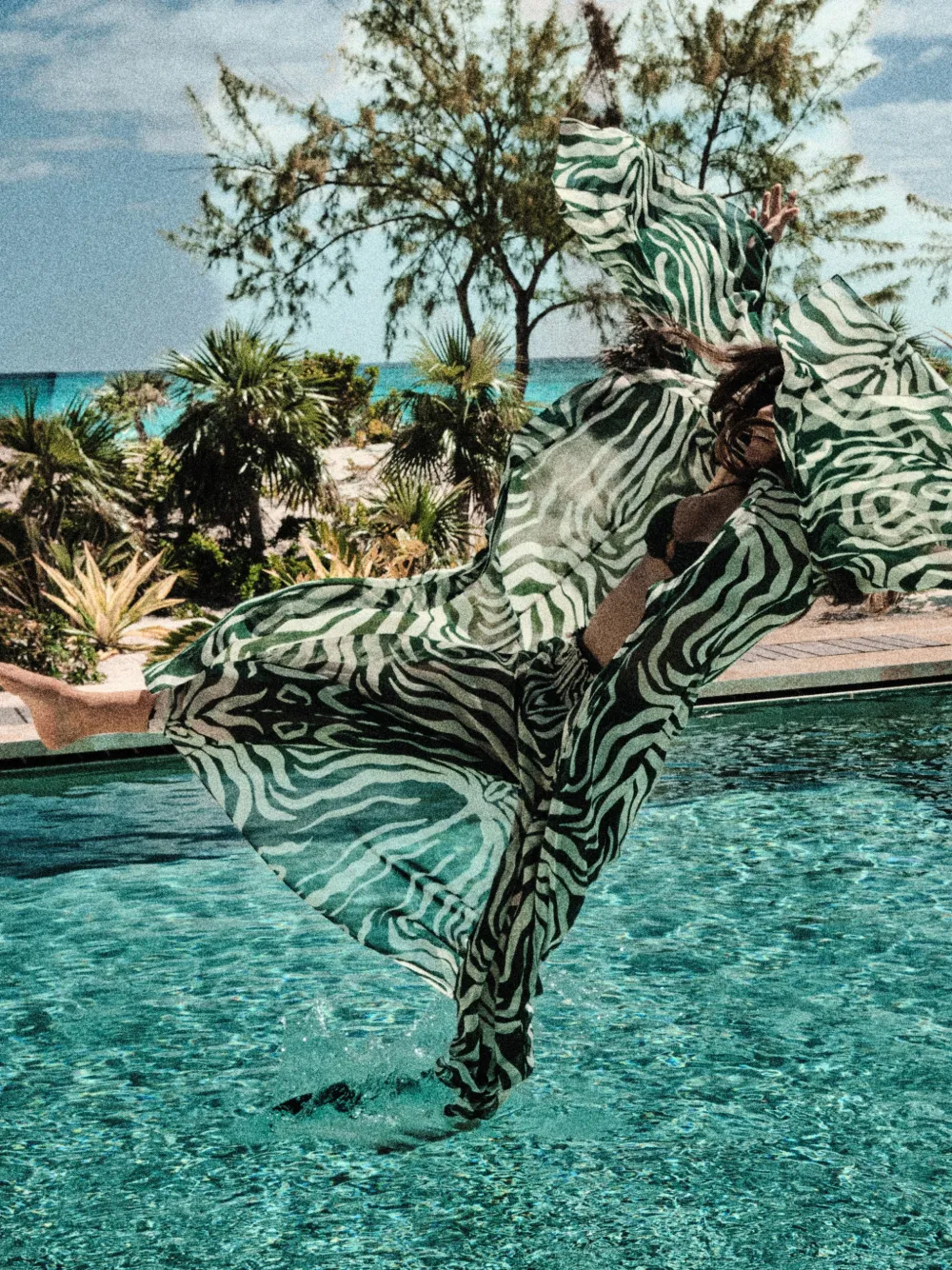 Johanna Ortiz In Eternity zebra-stripe trousers Groen