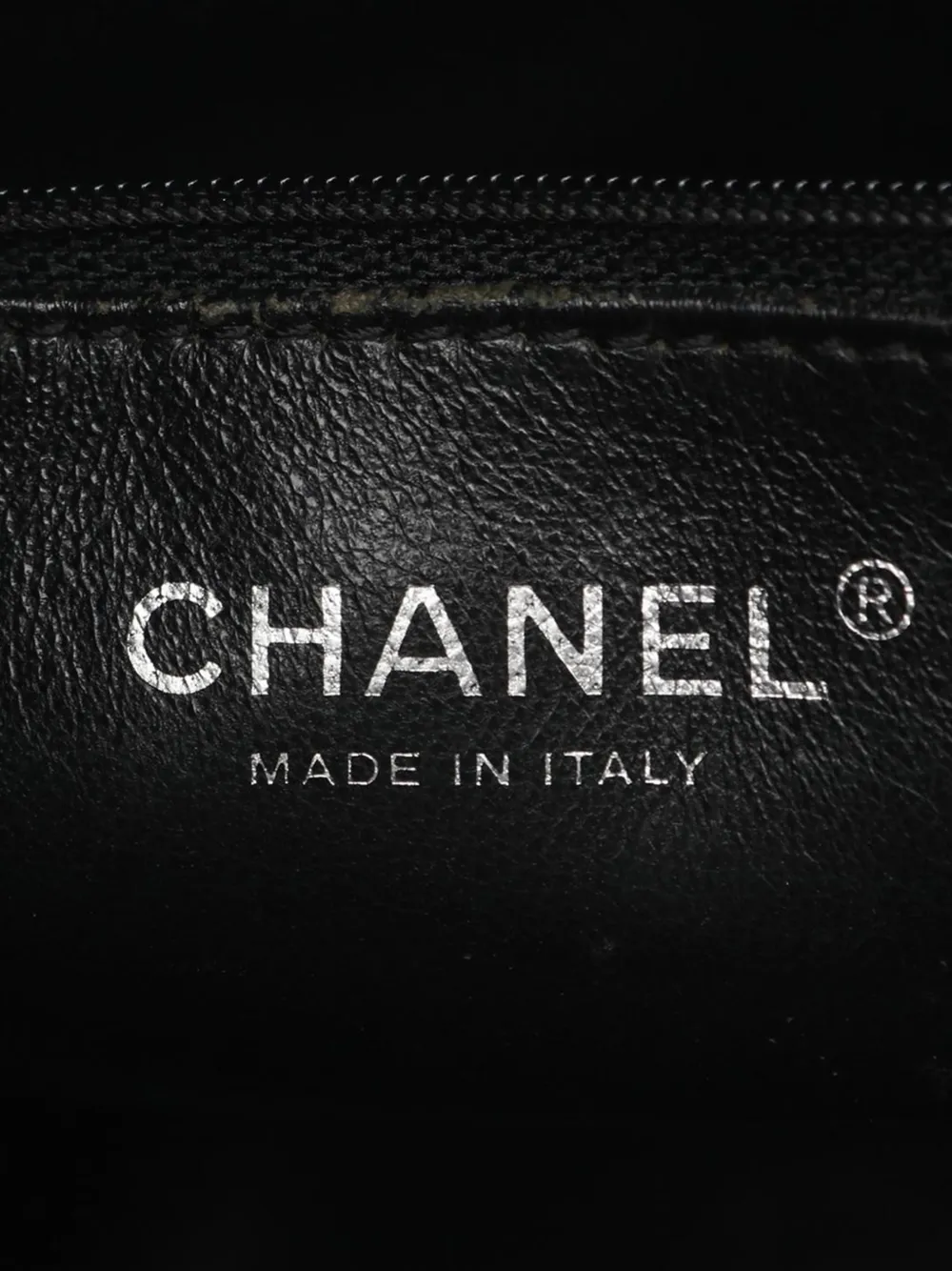 Pre-owned Chanel 2005-2006 Caviar Medallion Tote Bag In Black