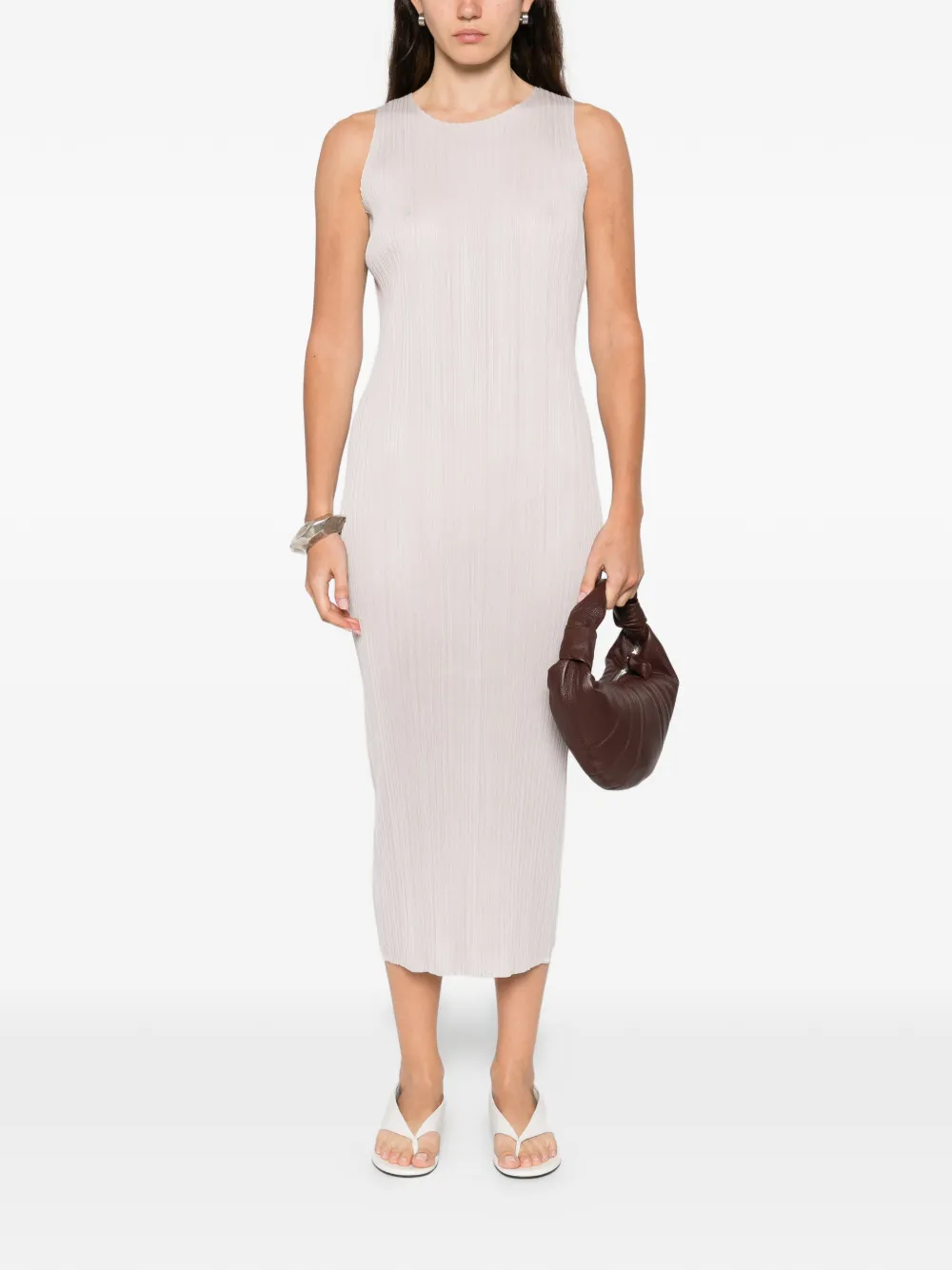 Pleats Please Issey Miyake pleated maxi dress - Grijs