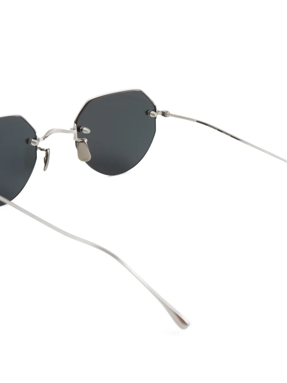 Eyevan7285 189 metalen zonnebril met zeshoekig montuur Zilver