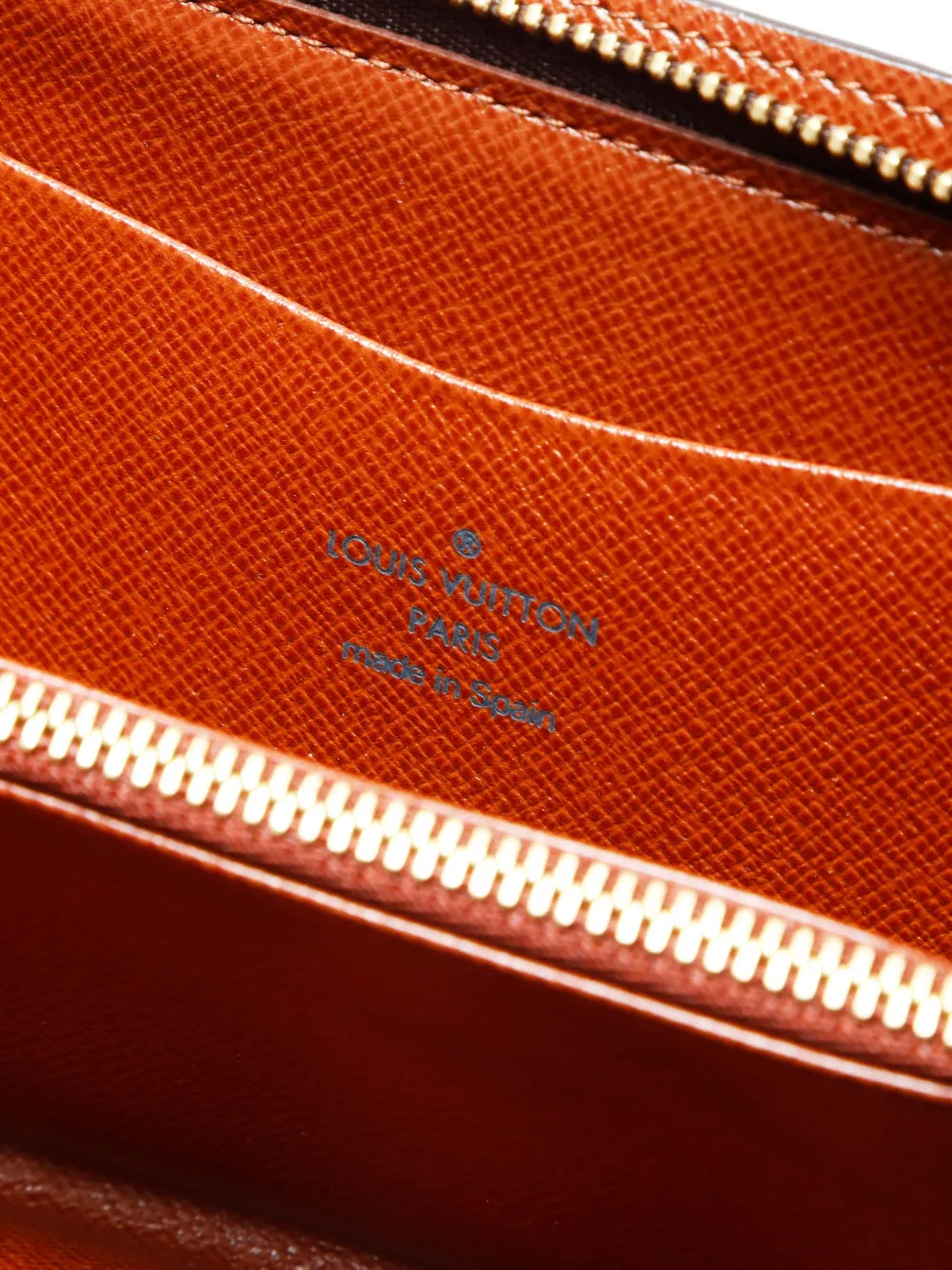 LOUIS VUITTON Pre-owned 2002 Monogram Canvas Zip Wallet In Brown