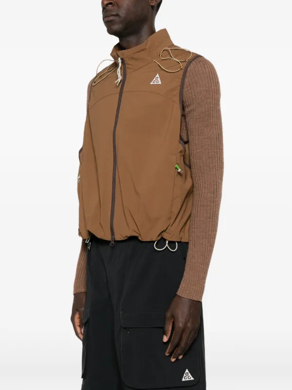 Nike ACG Death Bloom ジップベスト | ブラウン | FARFETCH JP