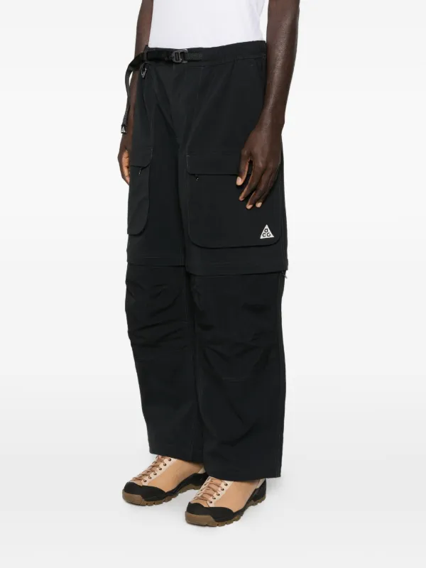 Nike ACG カーゴパンツ | ブラック | FARFETCH JP