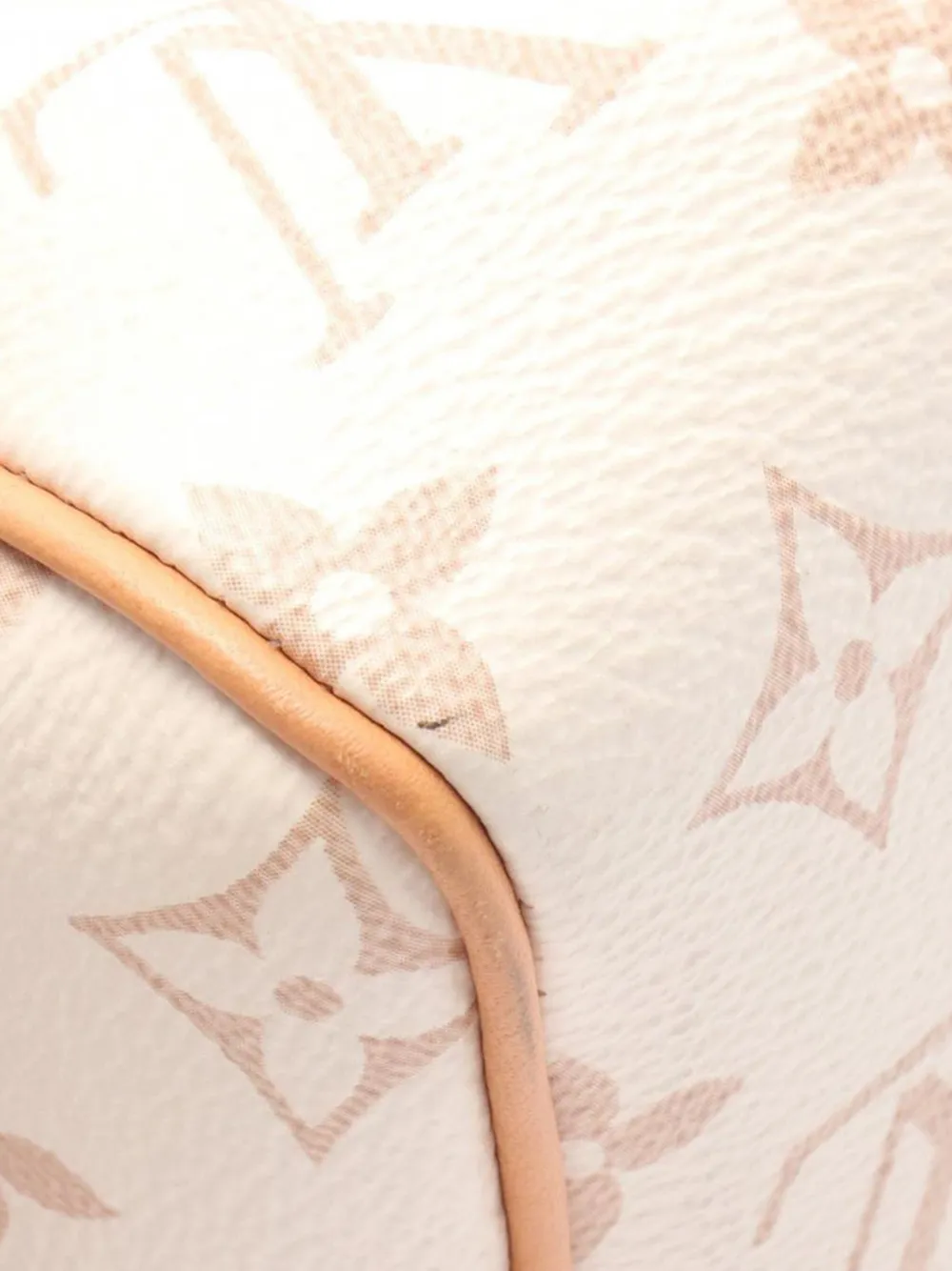 Pre-owned Louis Vuitton 2021-2025 Monogram Dune Speedy Bandouliere 20 Satchel In White