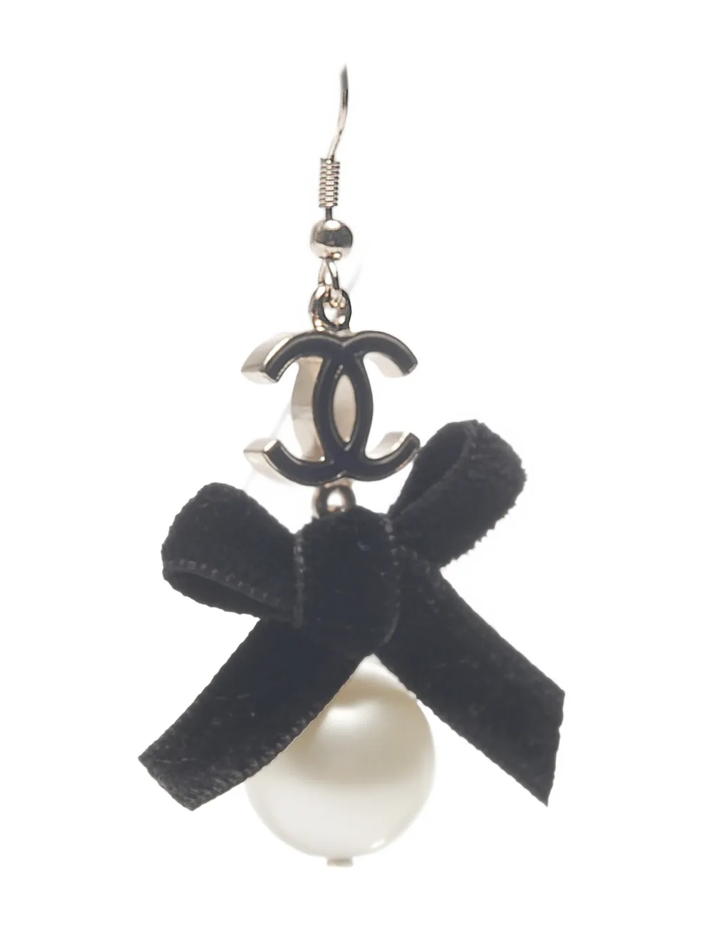 CHANEL Pre-owned 2007 Cc Mark Ribbon Pearl Drop Earrings In Silver