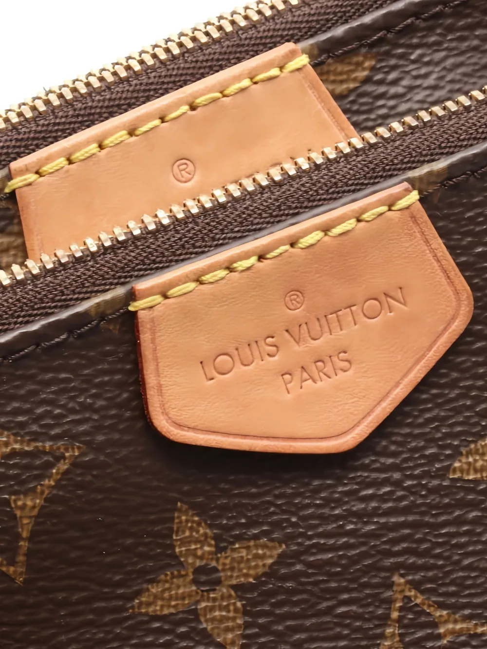 Louis Vuitton Pre-Owned Multi Pochette Monogram shoulder bag Bruin