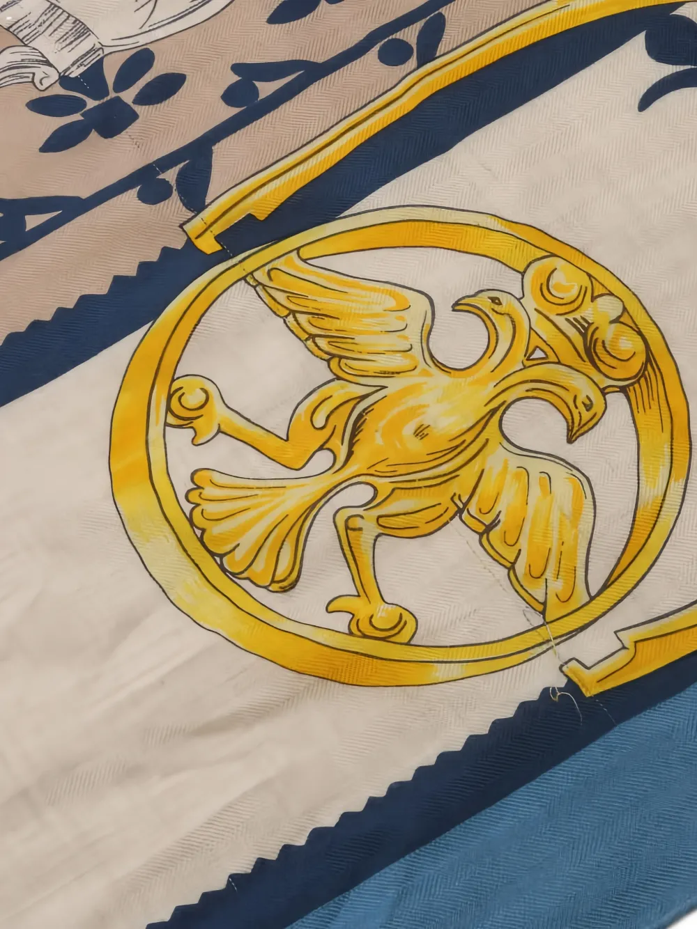 HERMES Pre-owned 2000s Etriers Remix Triangle Scarf In Neutral