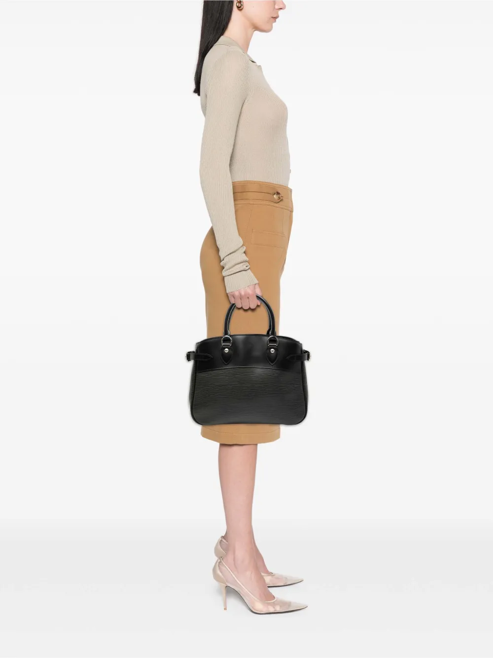 Louis Vuitton Pre-Owned 2000-2025 Epi Passy PM handbag | Pre-Owned | Image 2