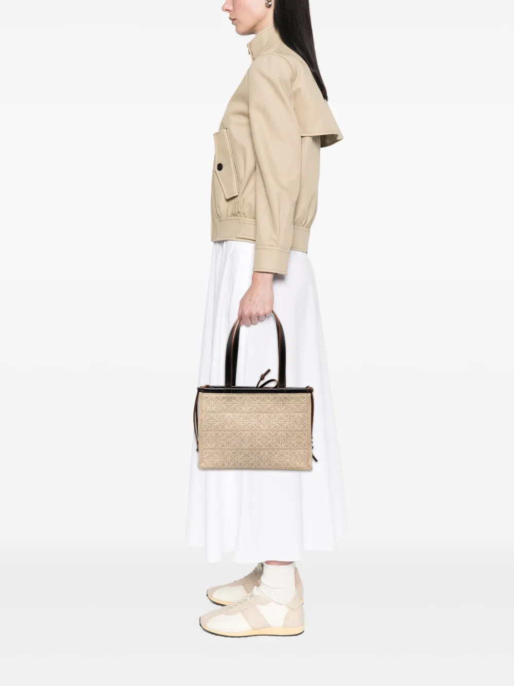 Loewe Pre-Owned 2020 Small Anagram Canvas Cushion tote bag | Pre-Owned | Image 2