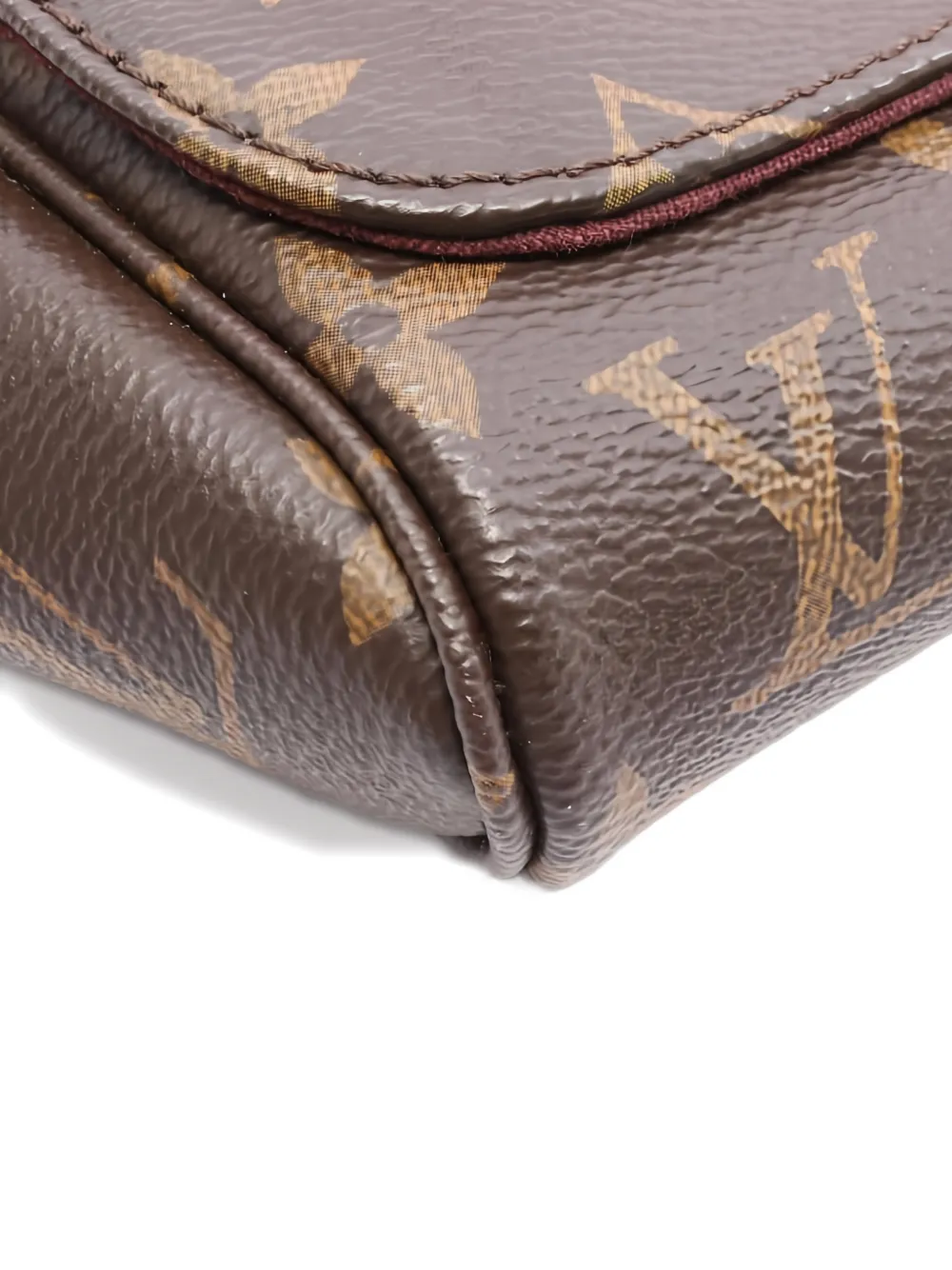 Pre-owned Louis Vuitton Favorite Pm Chain-strap Shoulder Bag In Brown