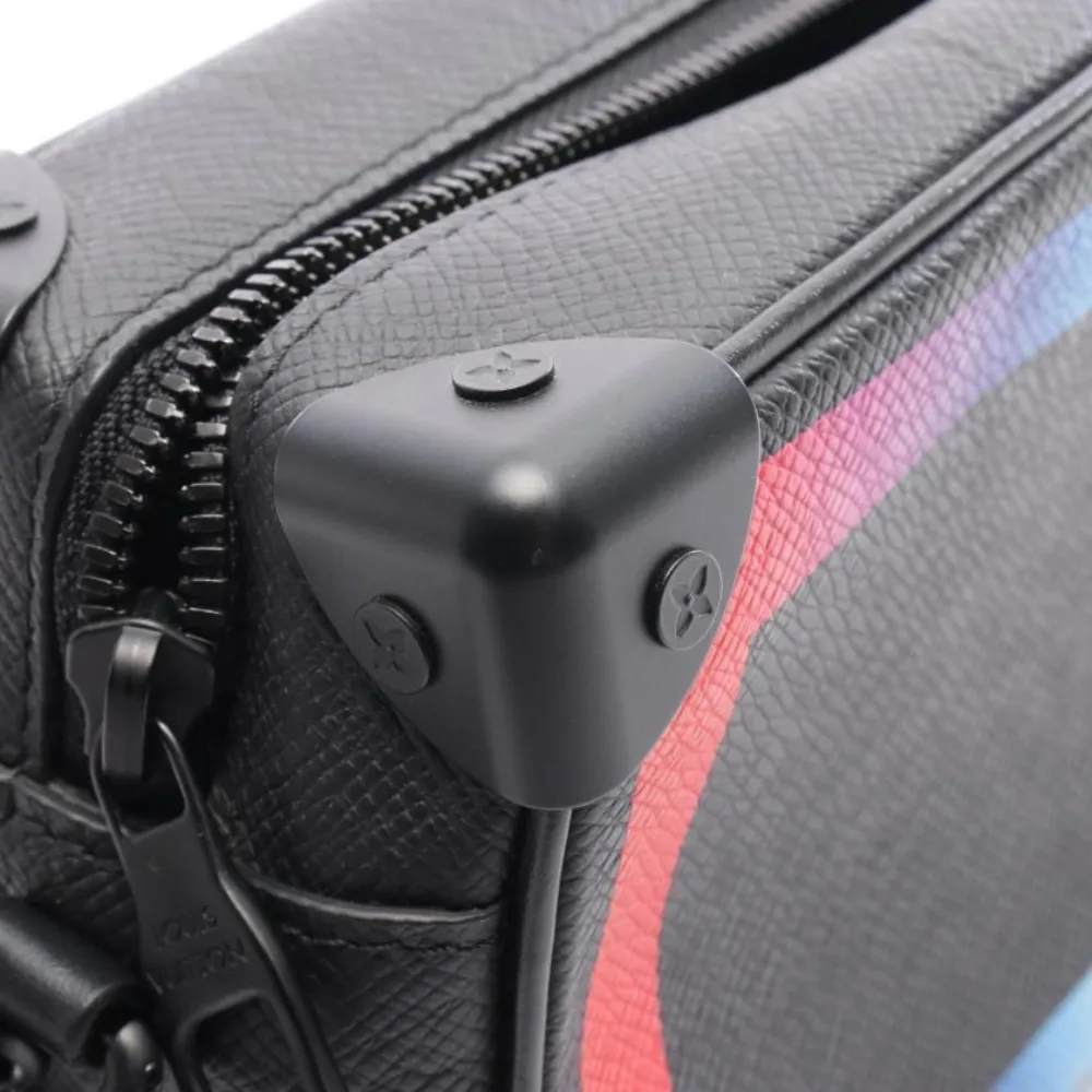 LOUIS VUITTON Pre-owned Mini Taiga Soft Trunk Messenger Bag In Black