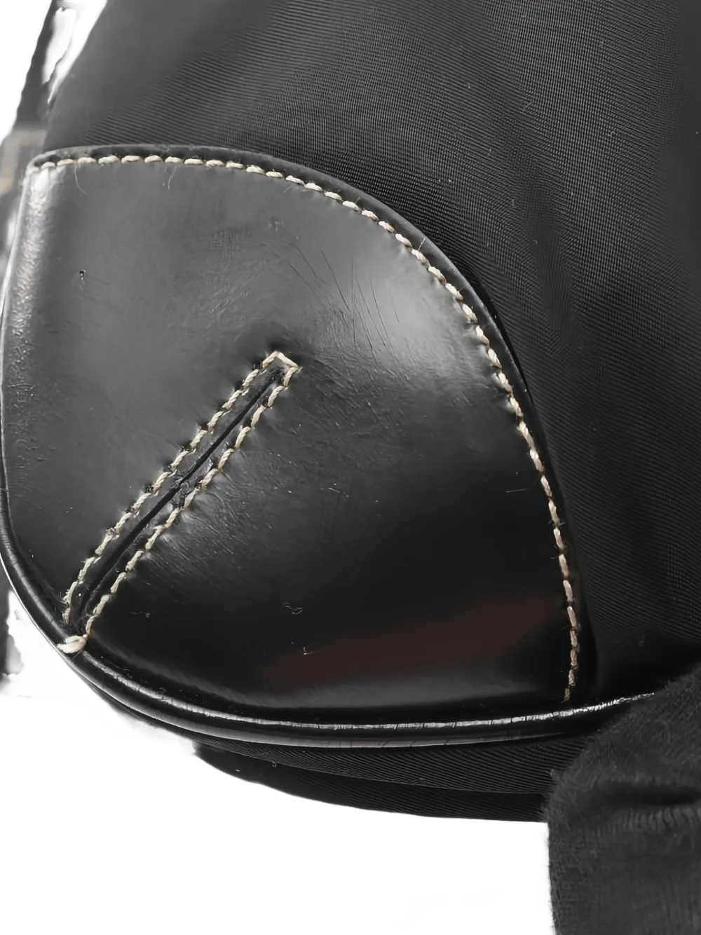 Pre-owned Prada 2000s Logo-plaque Leather Cross Body Bag In Black