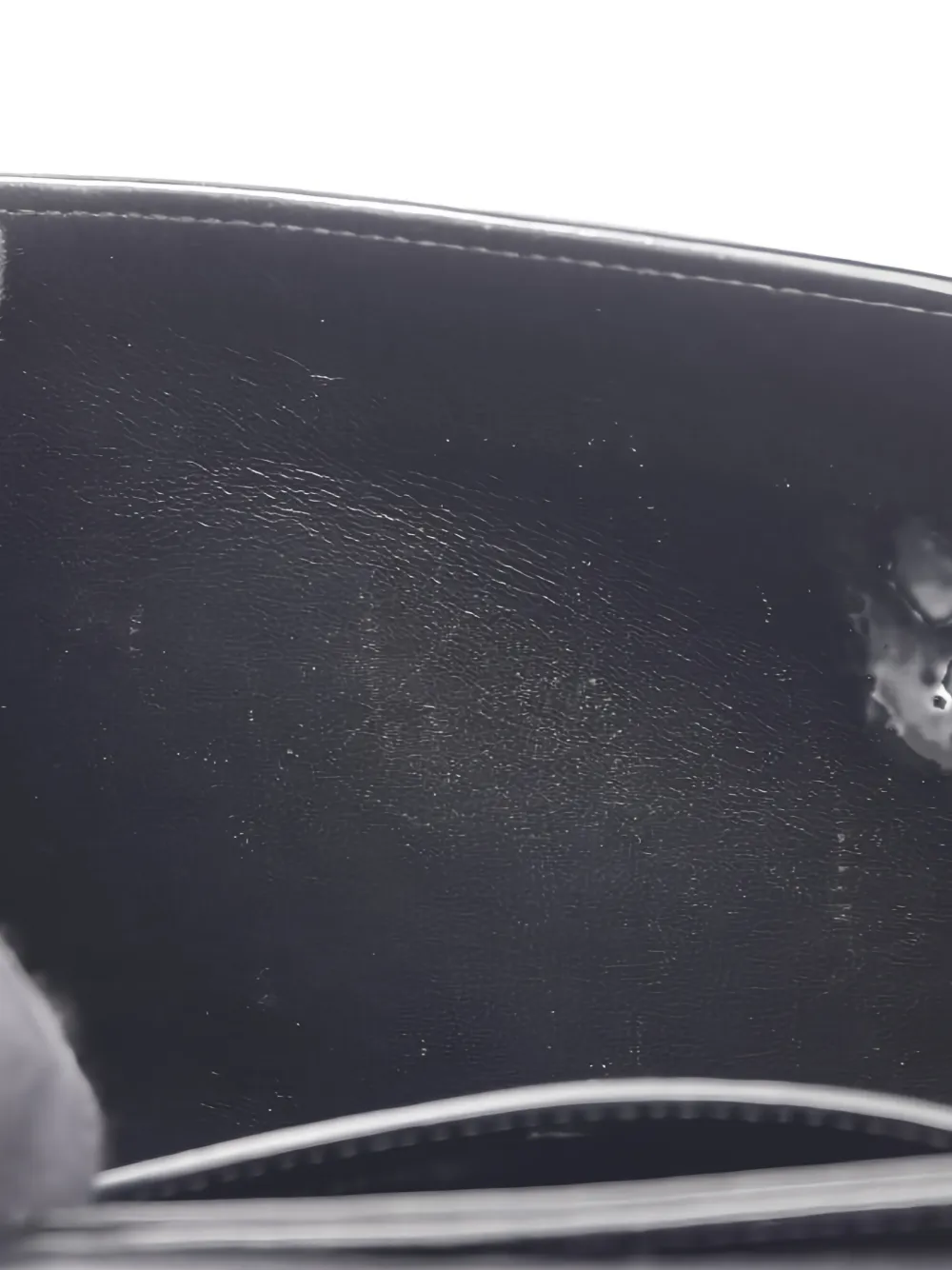 Pre-owned Saint Laurent 2010s Le 61 Leather Cross Body Bag In Black