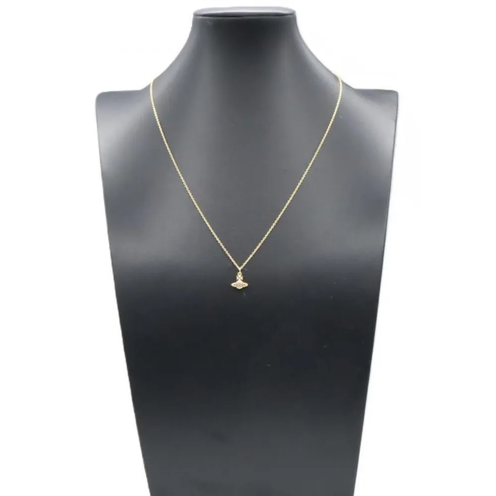 Pre-owned Vivienne Westwood London Orb Pendant Necklace In Gold