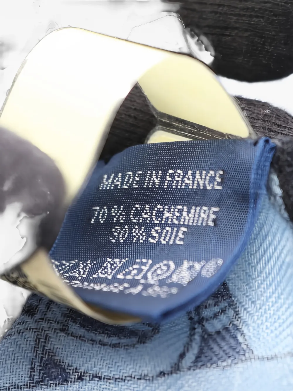 Pre-owned Hermes 2020s Carre Des Chevaux Sous Le Capot 140 Scarf In Blue